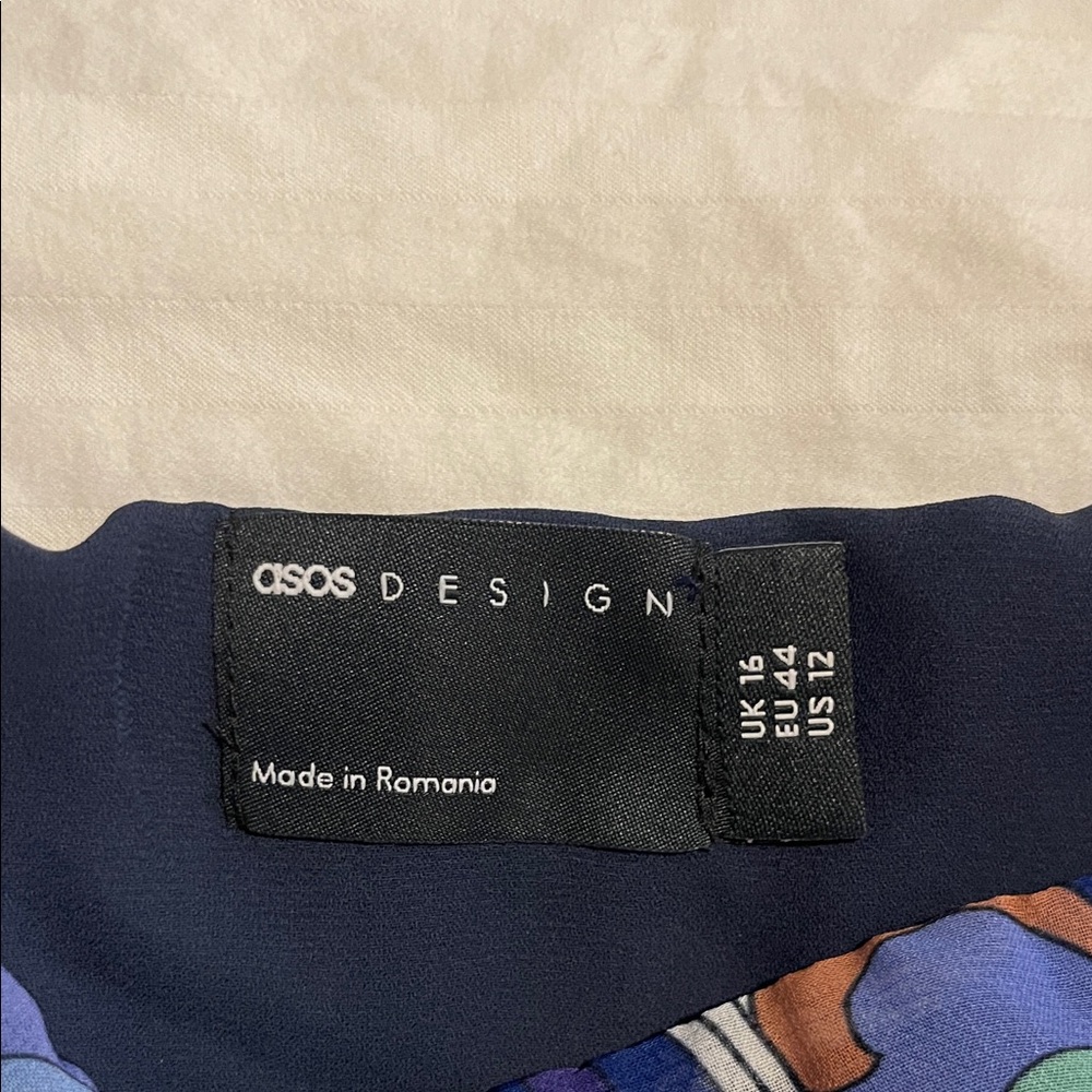 ASOS Groovy Patterned Set - Picture 10 of 13